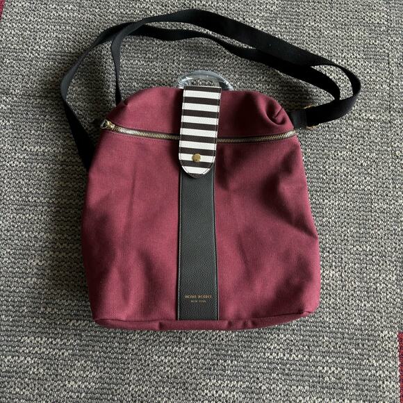 HENRI BENDEL NEW CANVAS PURSE BACKPACK CONVERTIBLE MEDIUM SIZE LIMITED EDITION - Picture 3 of 15